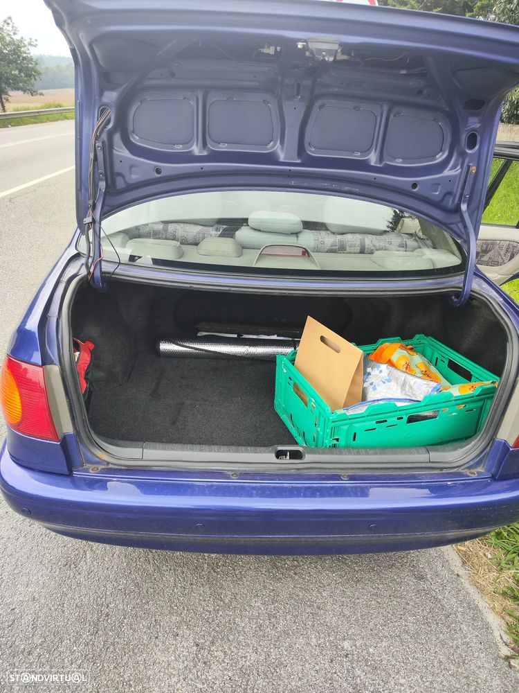 Toyota Corolla Sedan 1.3 Terra - 7