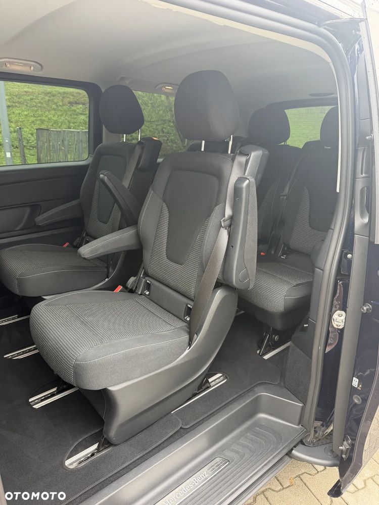 Mercedes-Benz Klasa V 220 d 4-Matic 9G-Tronic - 11
