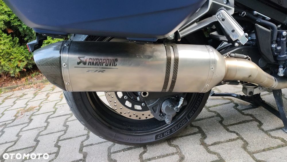Yamaha FJR - 7