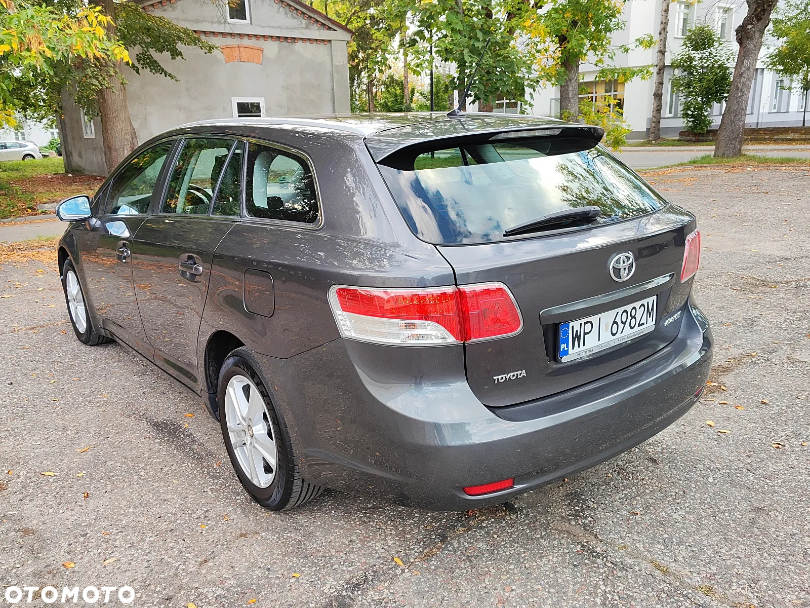 Toyota Avensis 1.8 Sol - 5