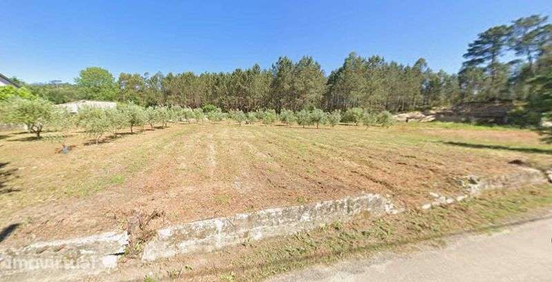 Terreno urbano em Ourém - aprox. 400m2 - Oferta de Projeto* - Grande imagem: 3/12