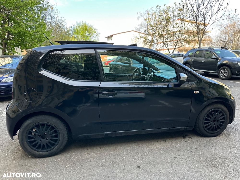 Volkswagen up! 1.0 Black - 2