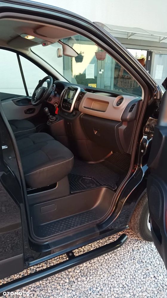 Renault Trafic - 15