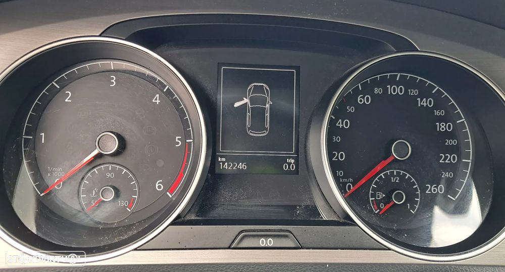 VW Golf 1.6 TDi BlueMotion Confortline - 5