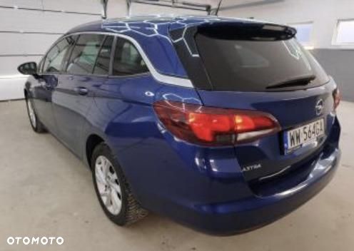 Opel Astra - 4