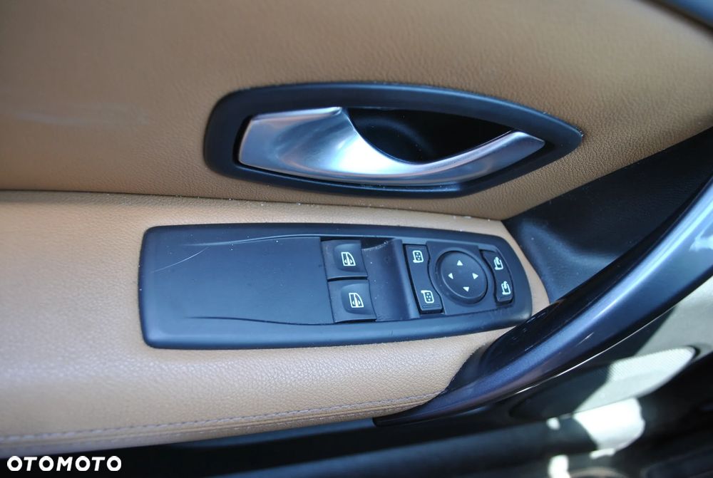 Renault Laguna - 22