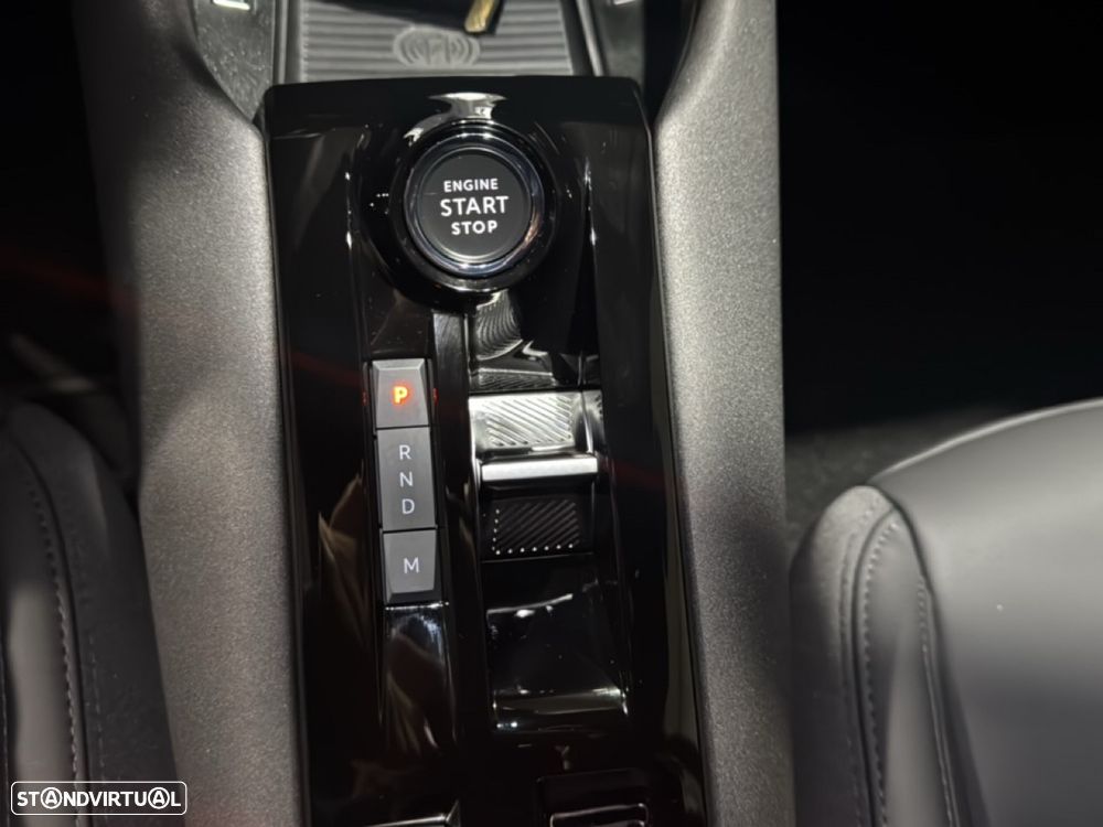 Alfa Romeo Junior 1.2 Speciale eDCT6 - 17