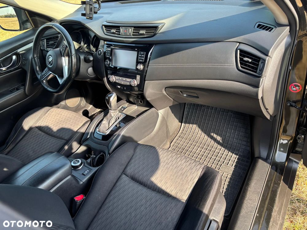 Nissan X-Trail 2.0 dCi ALL-MODE 4x4i Xtronic Tekna - 9