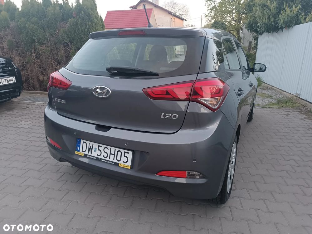 Hyundai i20 1.4 Comfort - 4
