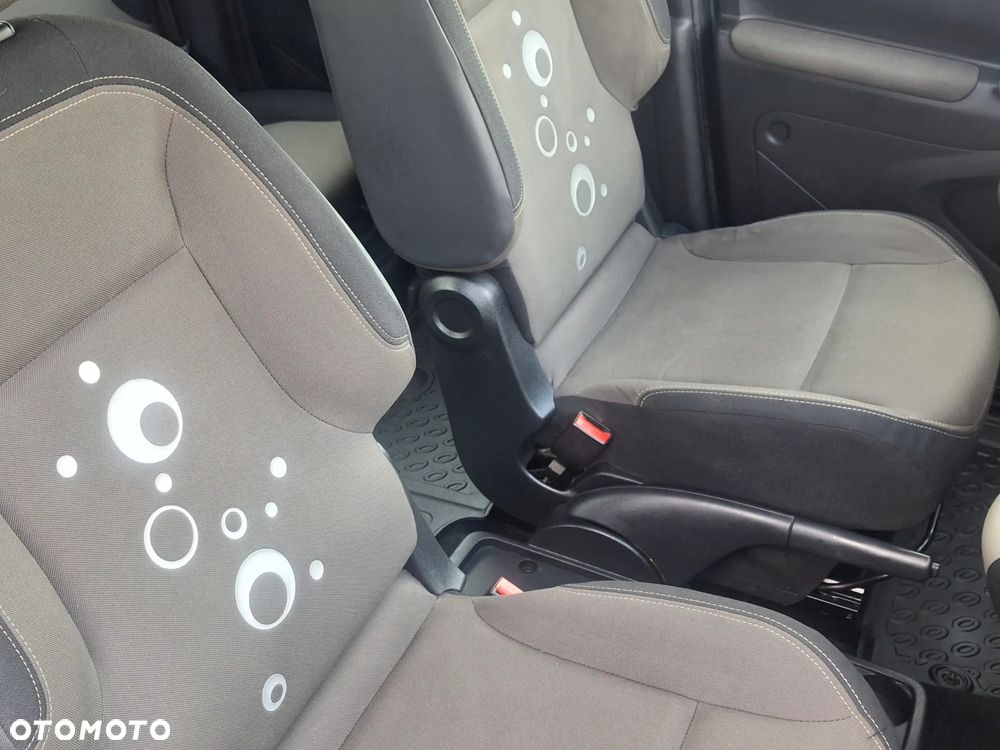 Citroën Berlingo 1.6 HDi Multispace - 28