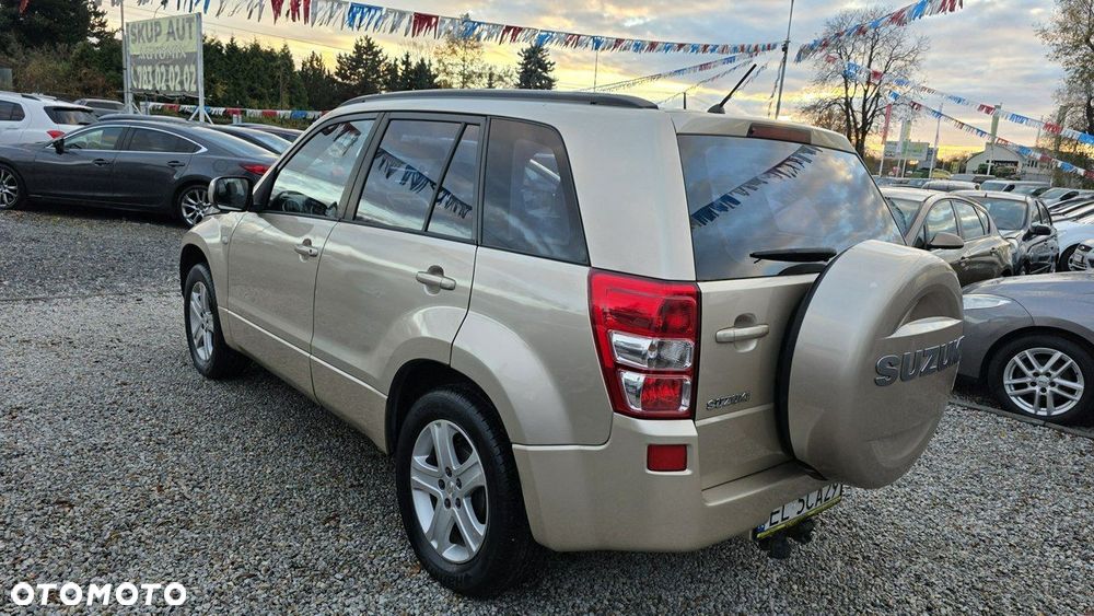 Suzuki Grand Vitara - 13