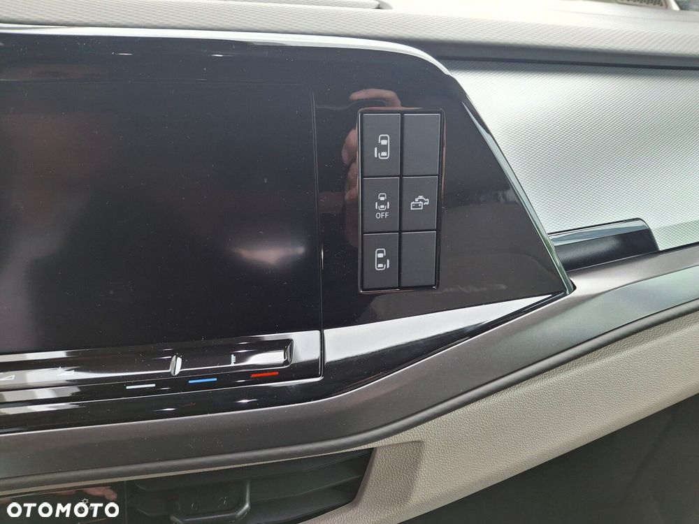 Volkswagen California - 34