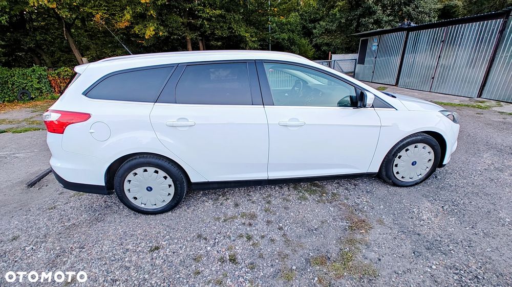 Ford Focus 1.6 TDCi Titanium ECOnetic - 5