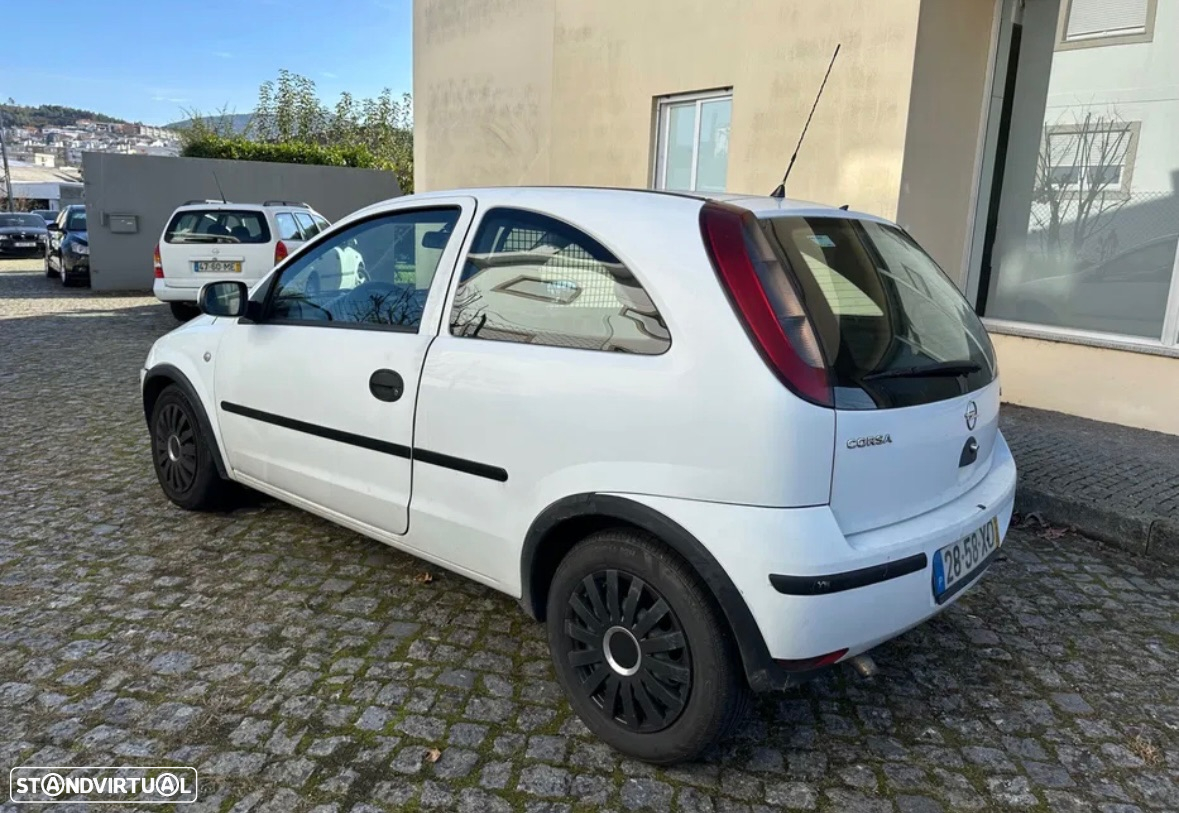 Opel Corsa - 4