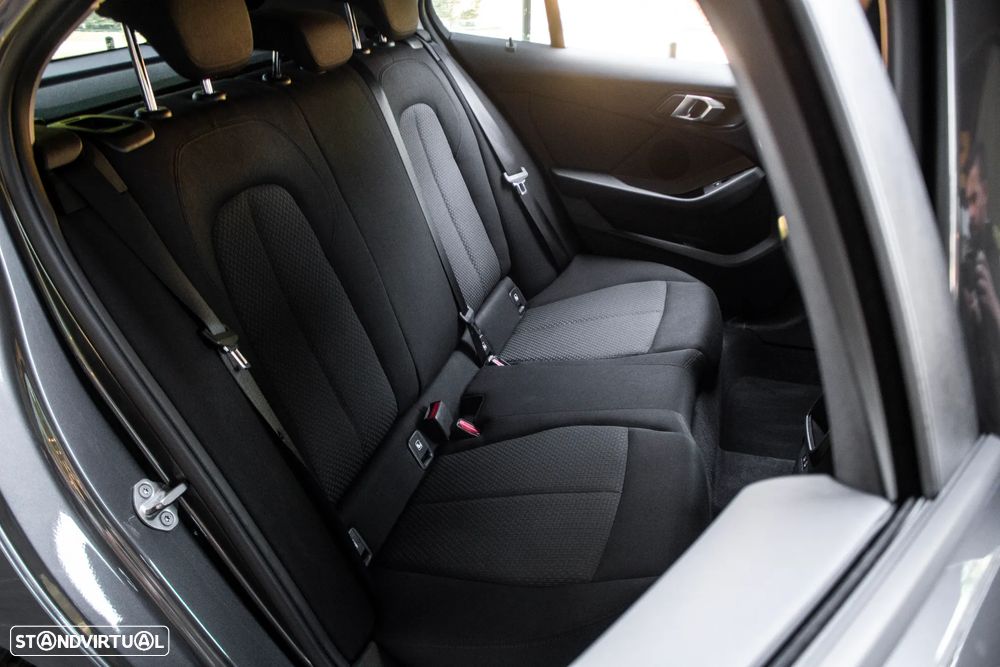BMW 116 d Aut. Advantage - 28
