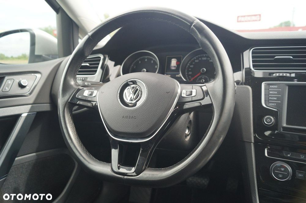 Volkswagen Golf 1.4 TSI ACT BlueMotion Technology DSG Highline - 16