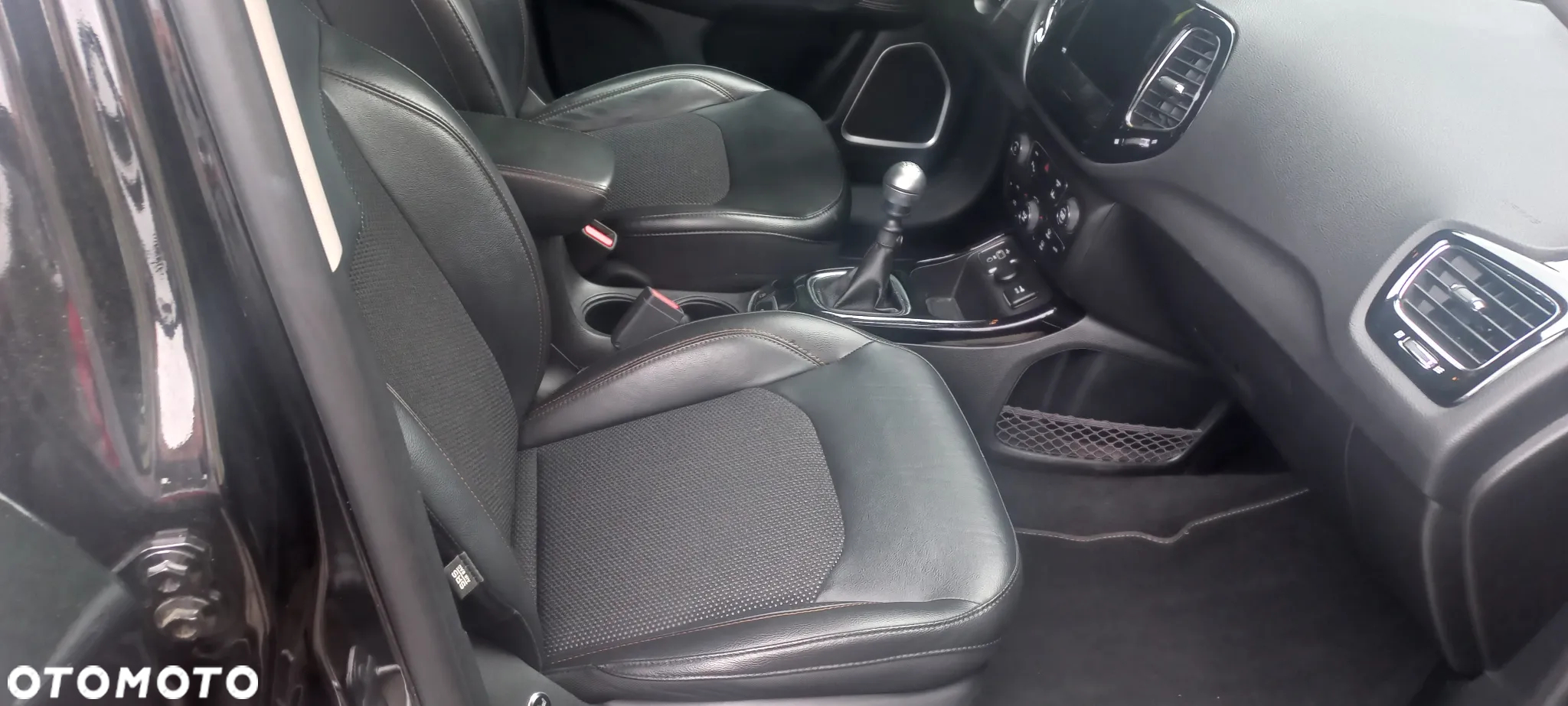 Jeep Compass 1.4 MultiAir Limited - 14