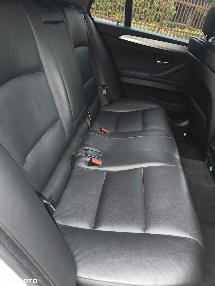 BMW Seria 5 520d - 10