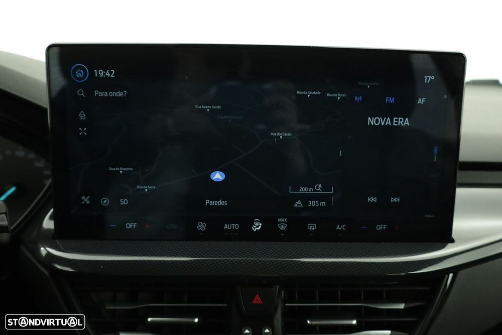 Ford Focus 1.0 EcoBoost MHEV ST-Line - 11