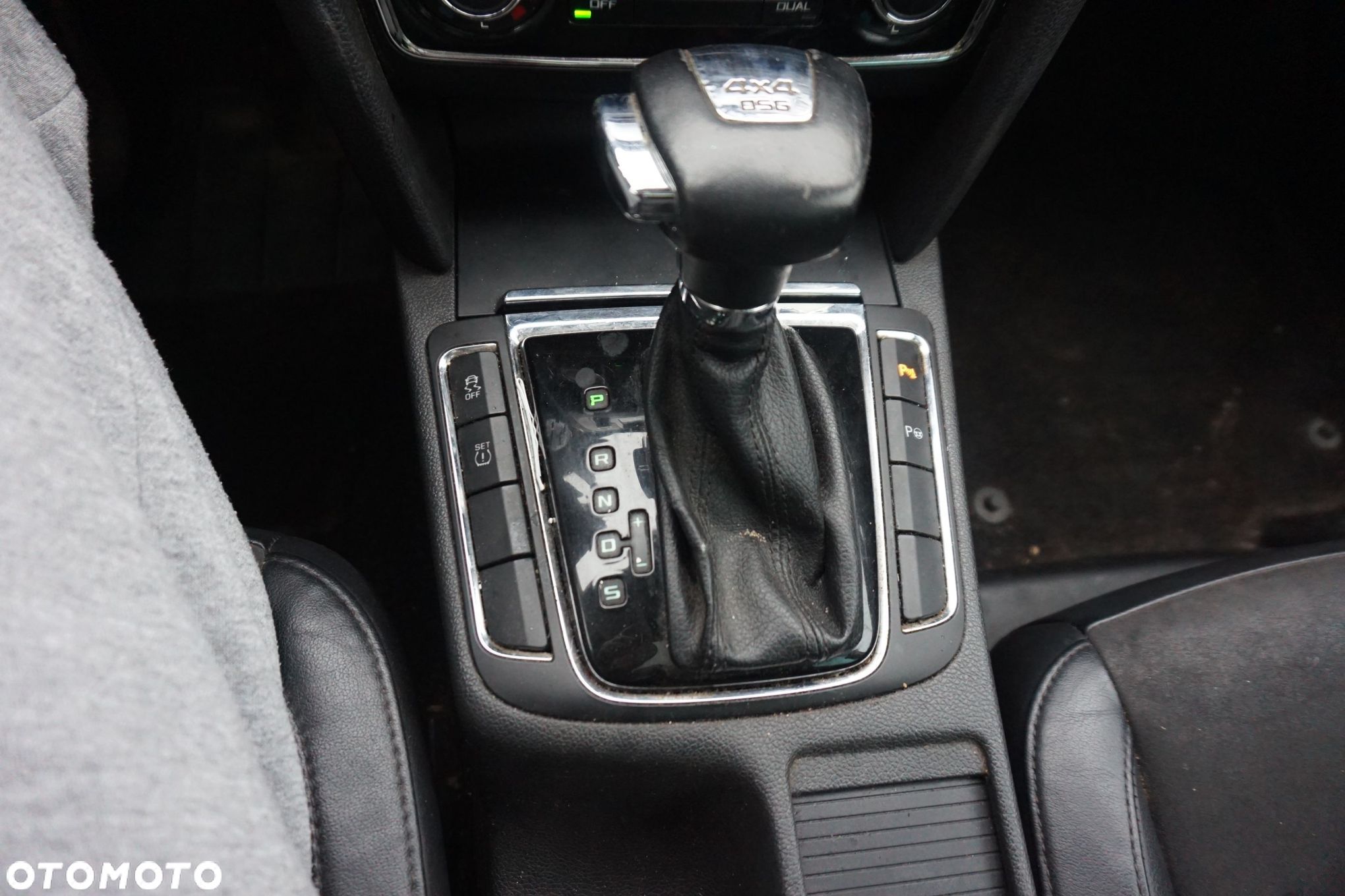 LEWAREK ZMIANY BIEGÓW WYBIERAK SUPERB II 3T 2.0 TDI AUTOMAT DSG SKODA 2008-2013 - 1