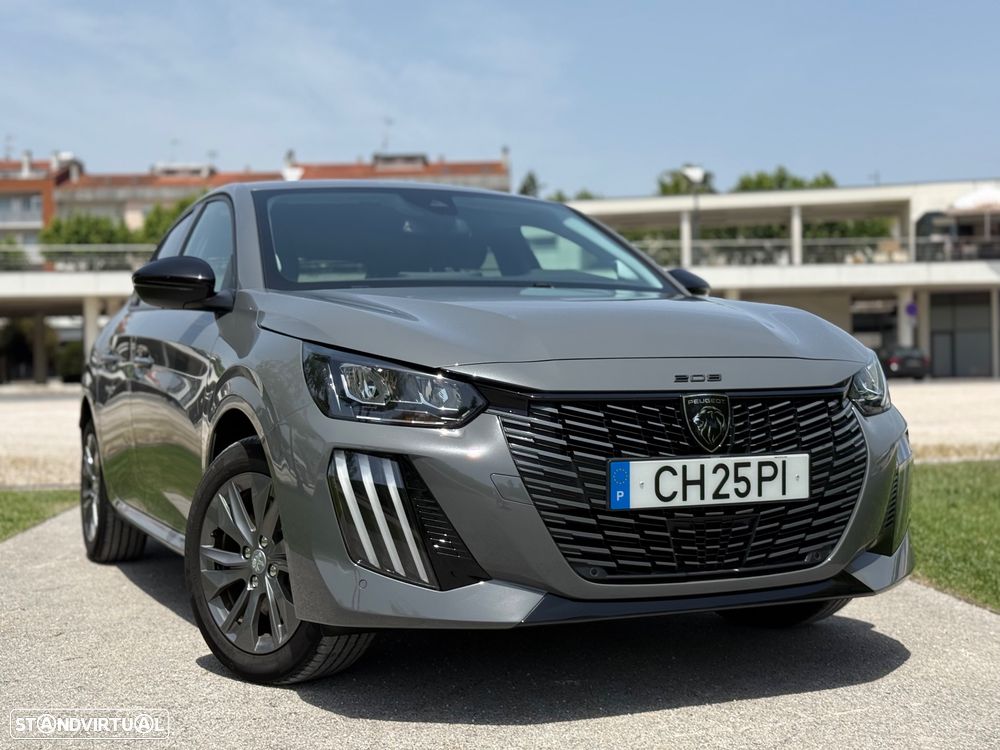 Peugeot e-208 Style - 11