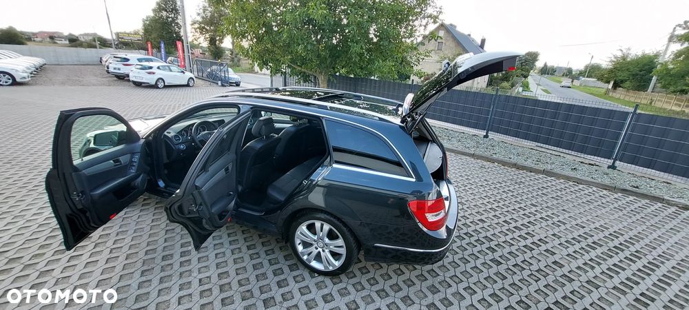 Mercedes-Benz Klasa C - 23