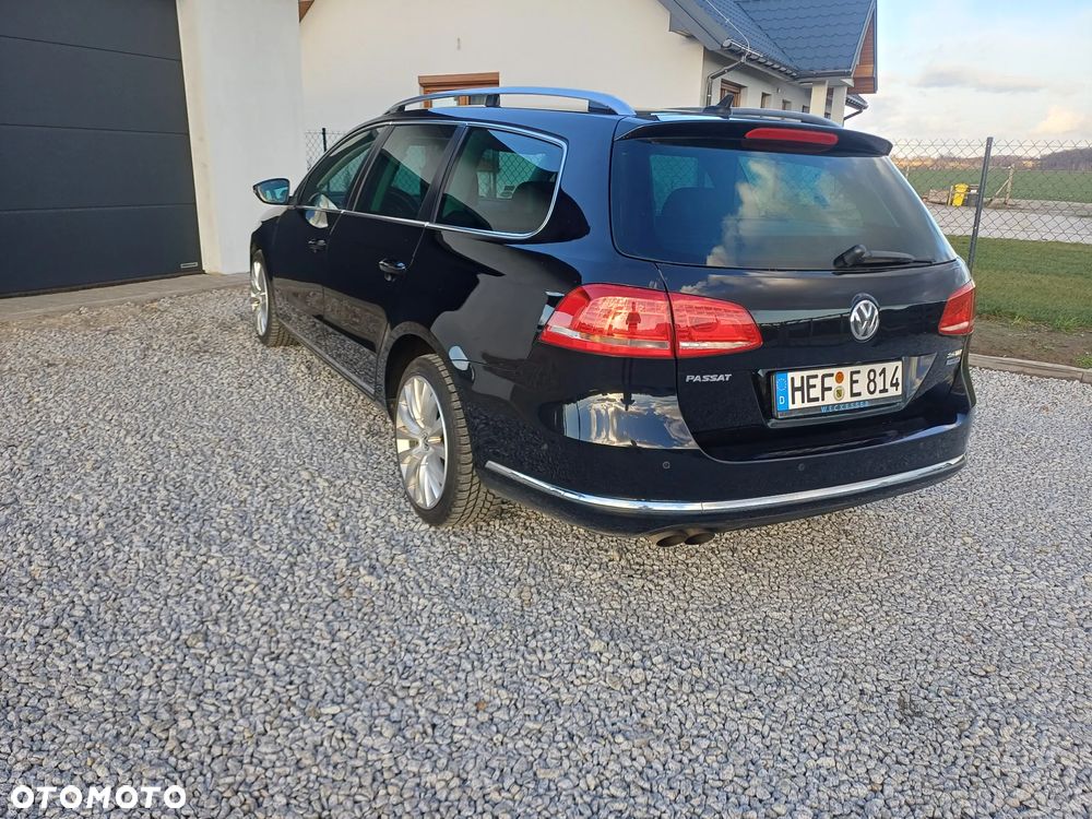 Volkswagen Passat 2.0 TDI DSG BlueMotion Technology Comfortline - 20