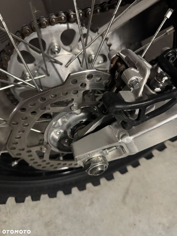 Honda CRF - 3