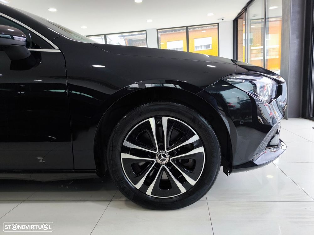 Mercedes-Benz CLA 250 e Shooting Brake Progressive - 9