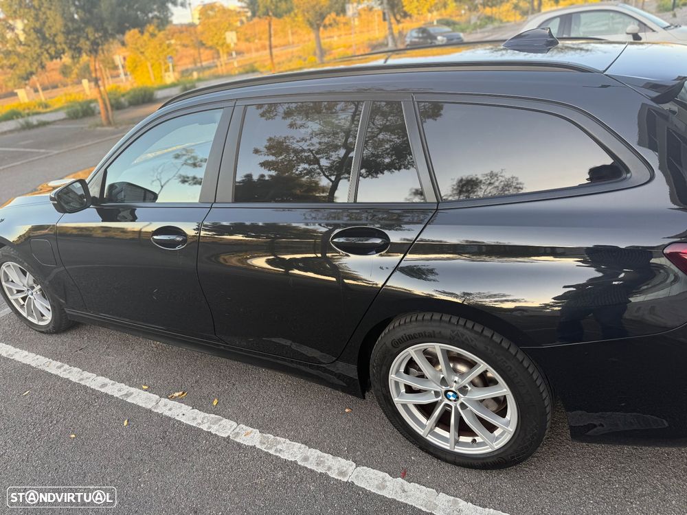 BMW 320 e Touring Corporate Edition Auto - 1