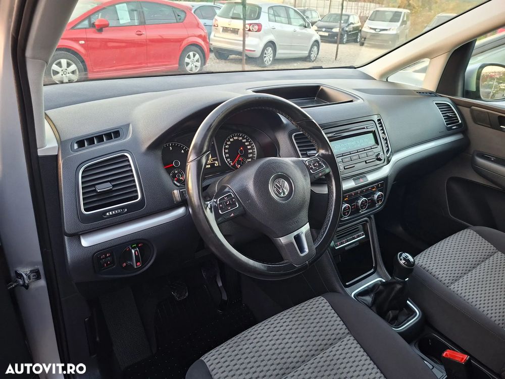 Volkswagen Sharan - 16