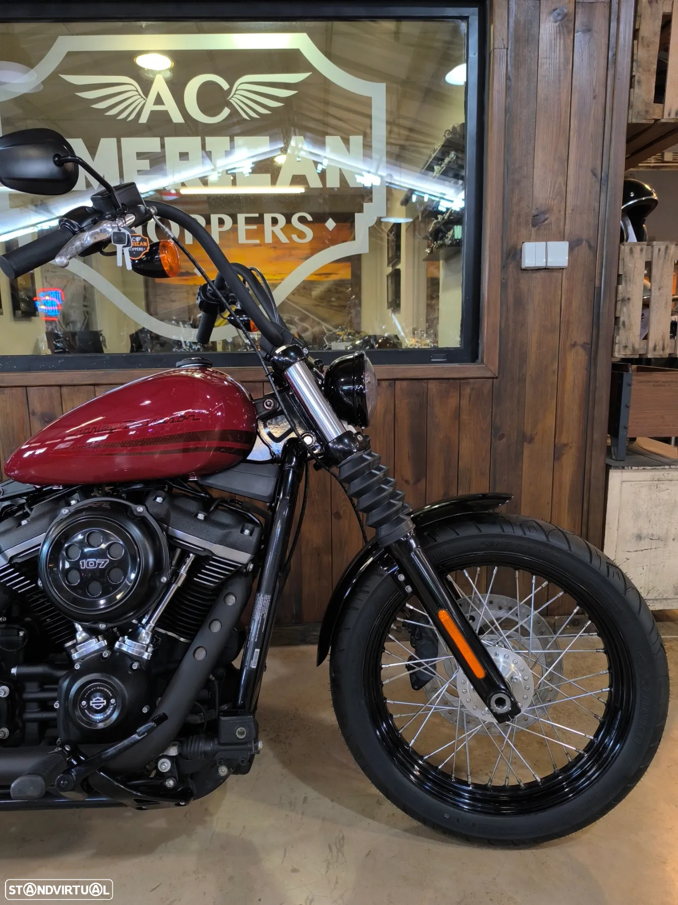 Harley-Davidson Softail Street Bob - 3