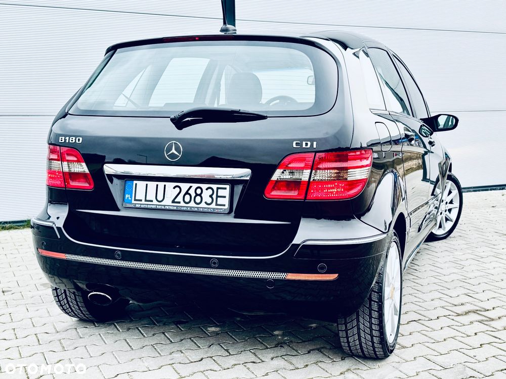 Mercedes-Benz Klasa B 180 CDI - 21