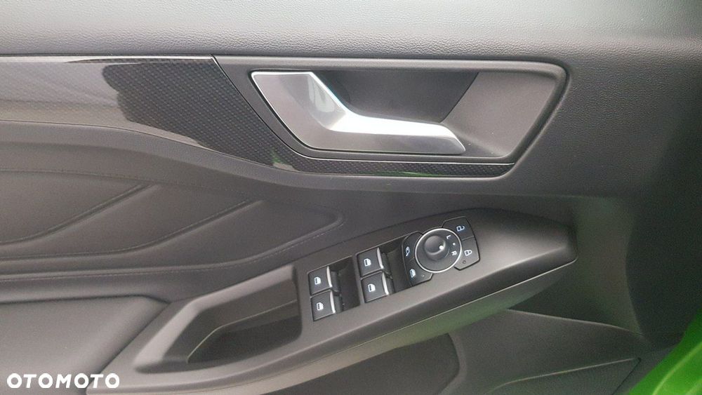 Ford Focus - 19