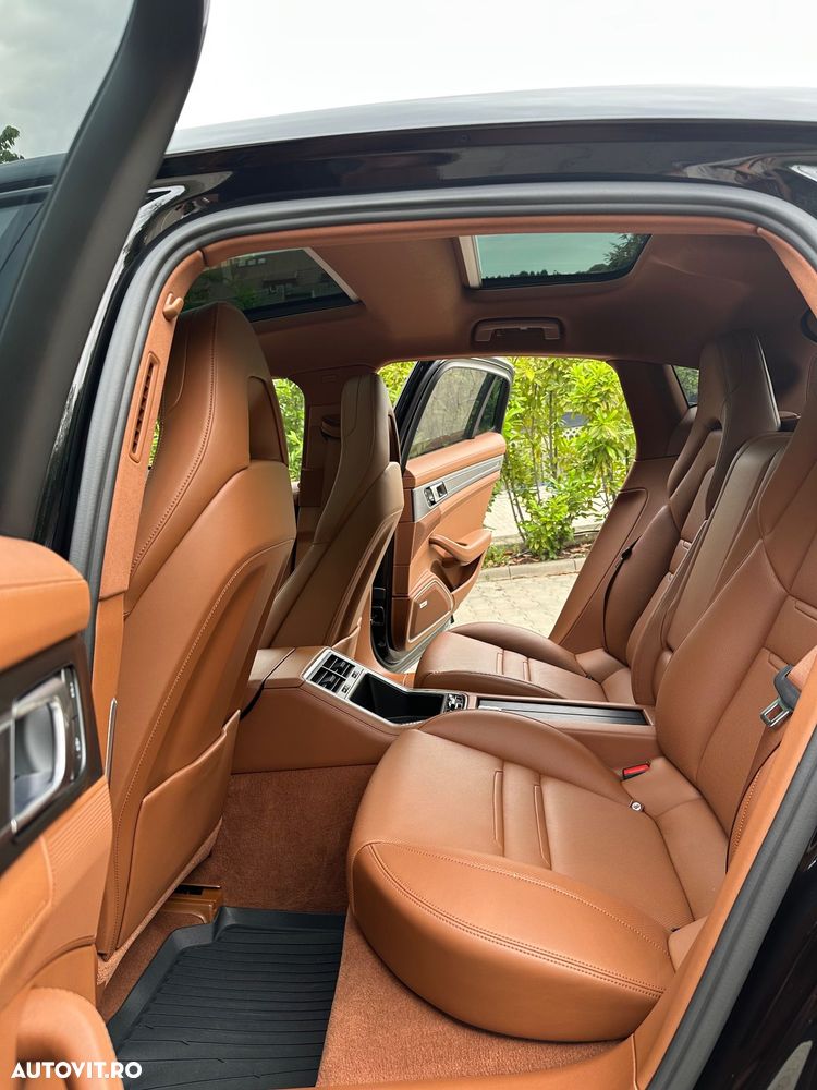 Porsche Panamera - 6