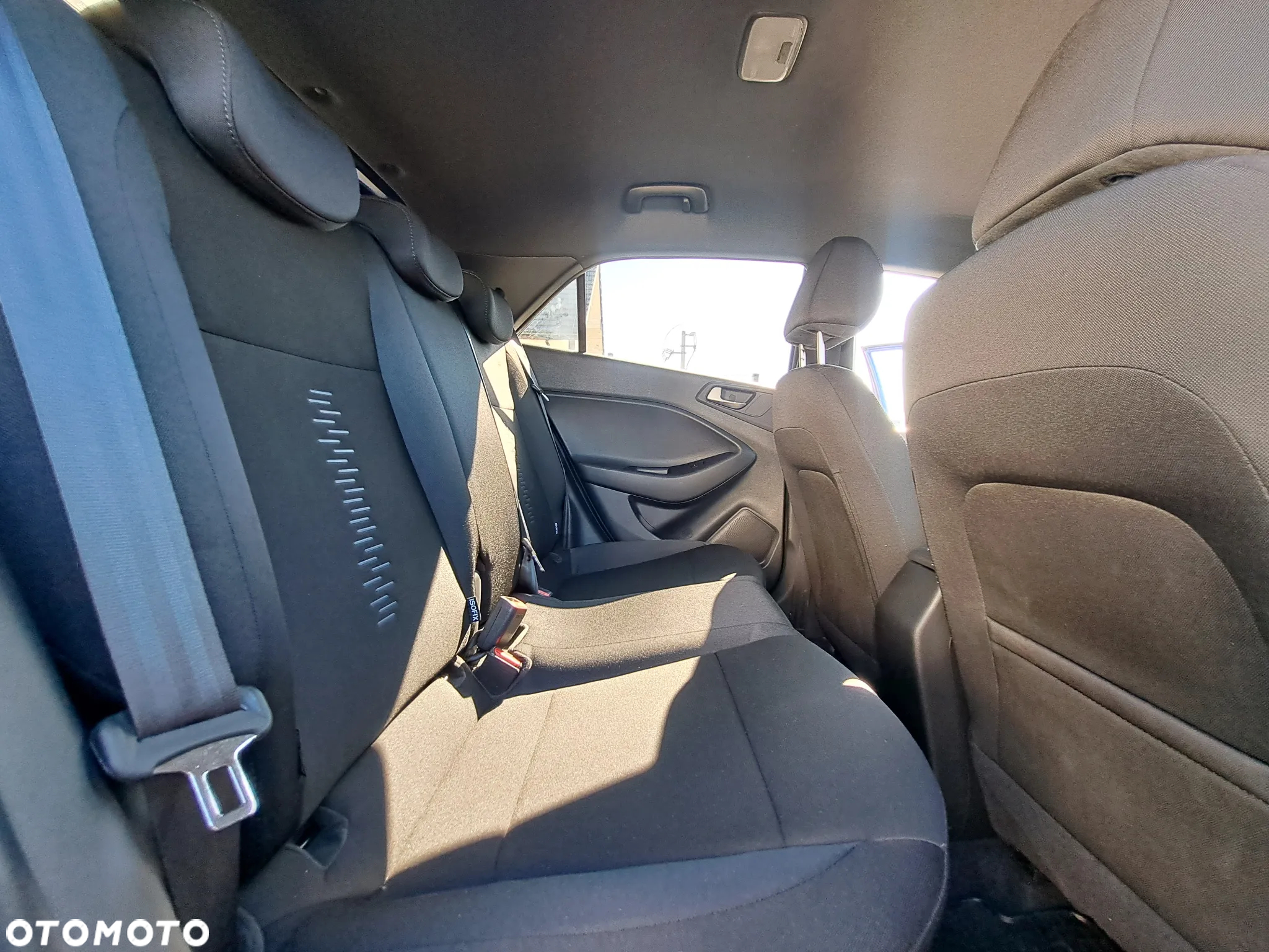 Hyundai i20 1.2 BlueDrive Go - 24