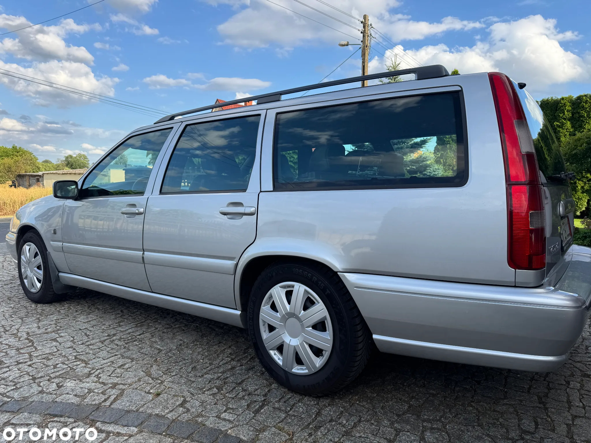 Volvo V70 2.4 T - 10