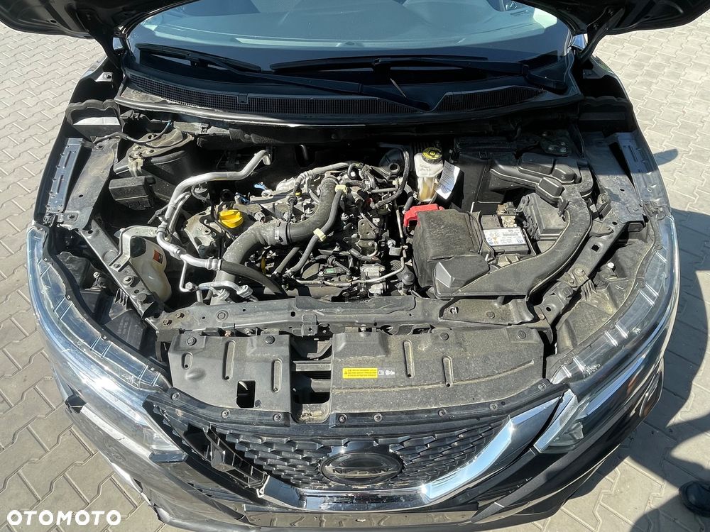 Nissan Qashqai 1.2 DIG-T N-Vision - 12