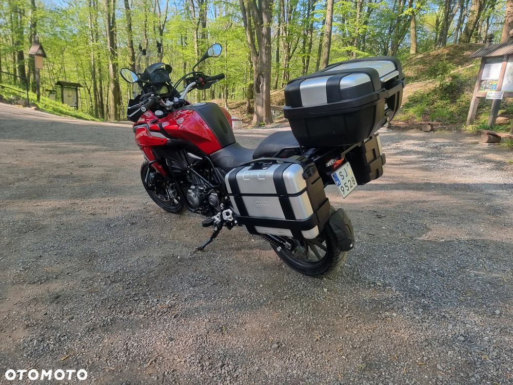 Benelli TRK 502 - 4