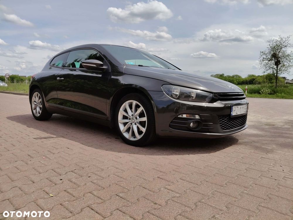 Volkswagen Jetta - 1