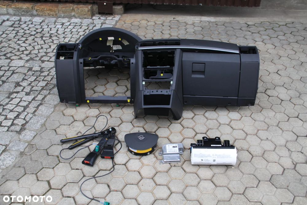 Konsola Poduszki Napinacze Sensor  Opel Meriva A