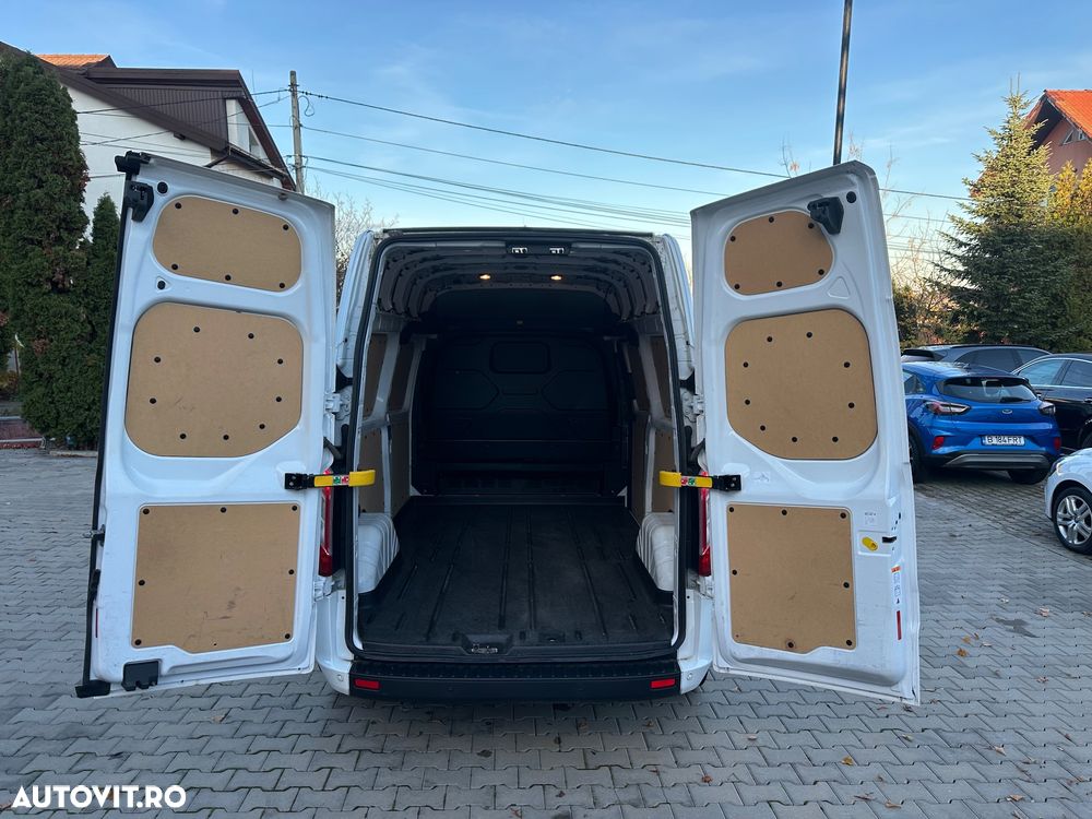 Ford Transit Custom - 12