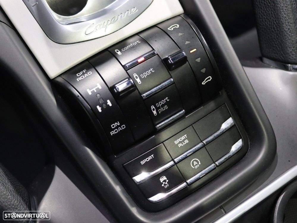 Porsche Cayenne Platinum Edition - 9