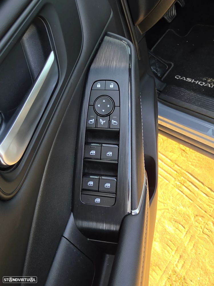 Nissan Qashqai - 12