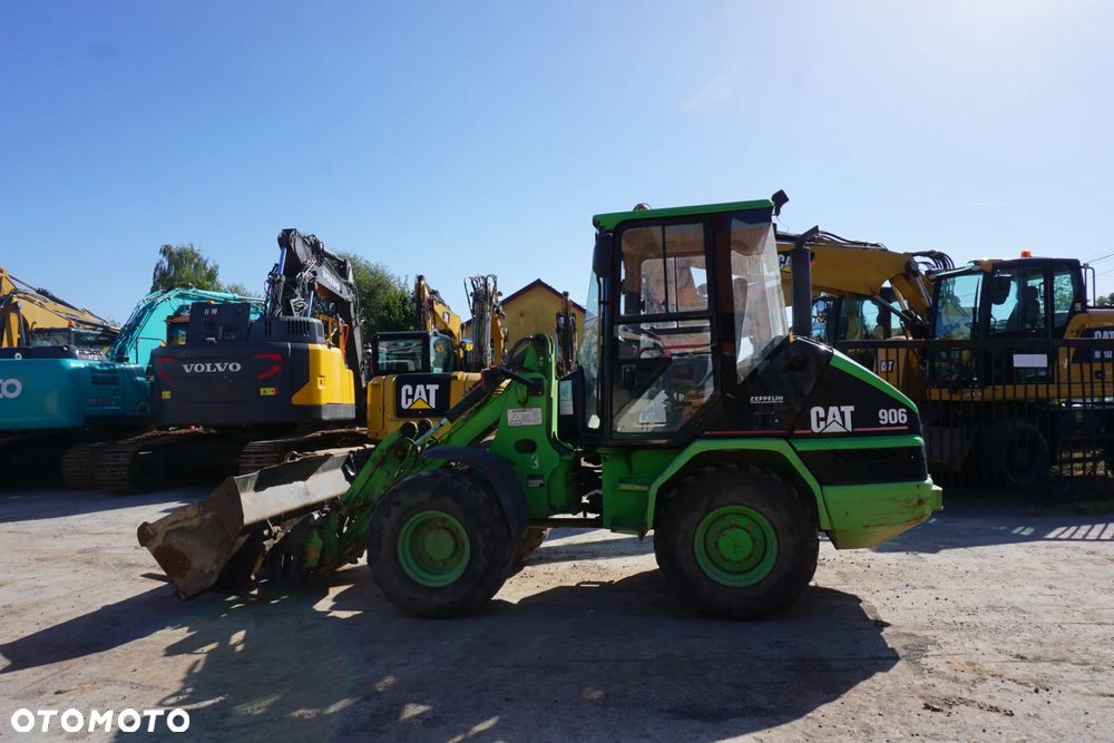 Caterpillar CAT 906 - 5