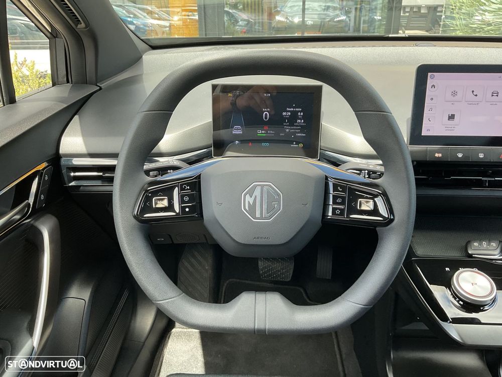 MG MG4 51 kWh Standard - 23