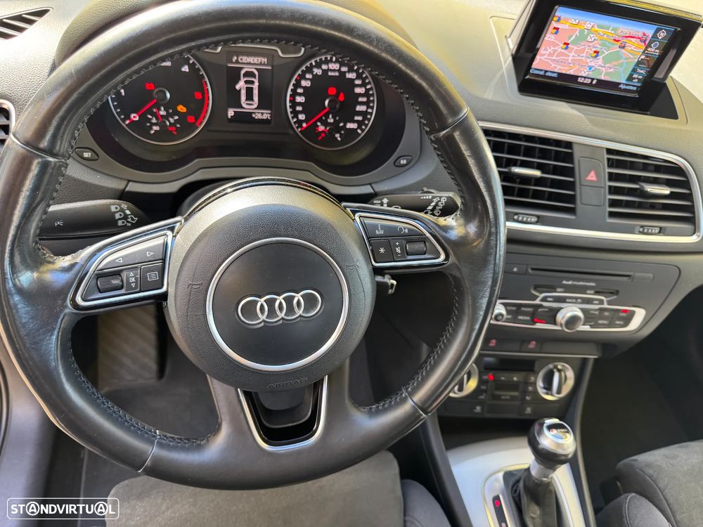 Audi Q3 2.0 TDI quattro Sport Edition S-tronic - 14