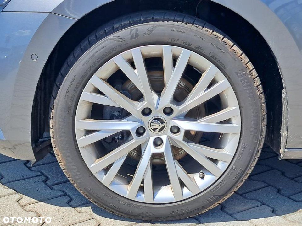 Skoda Superb - 11