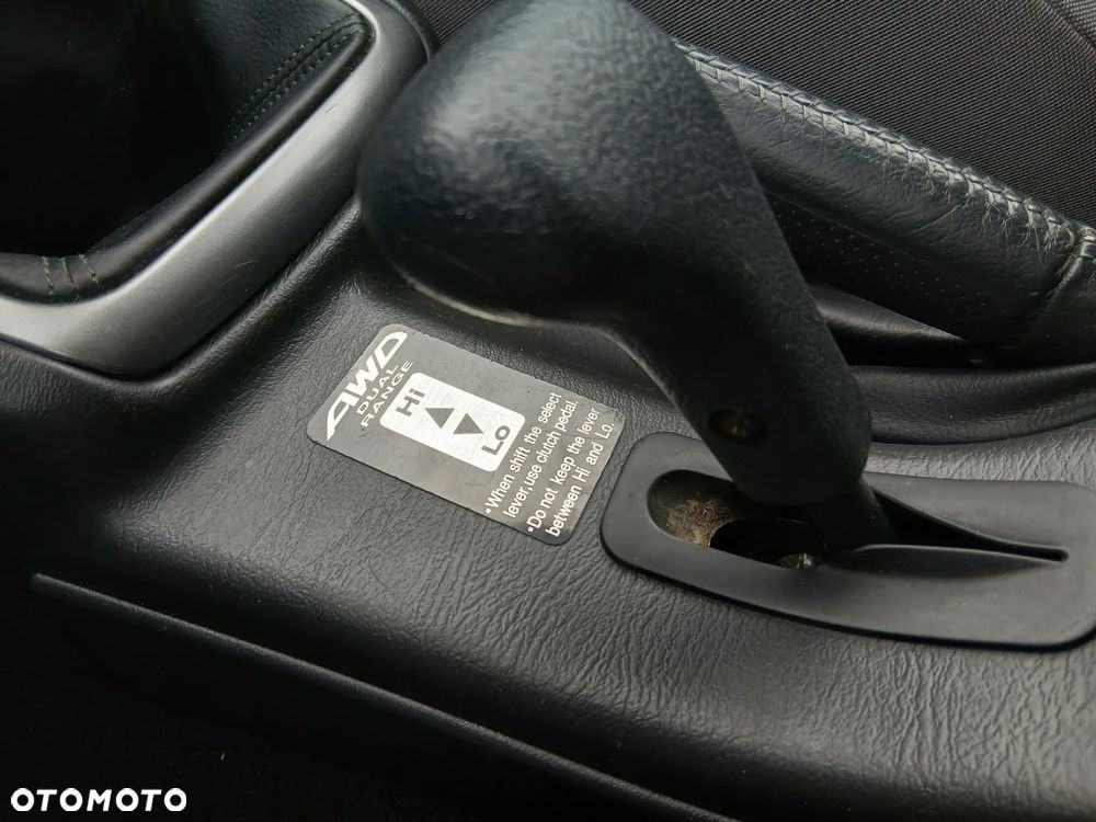 Subaru Impreza SW 2.0 RS - 35