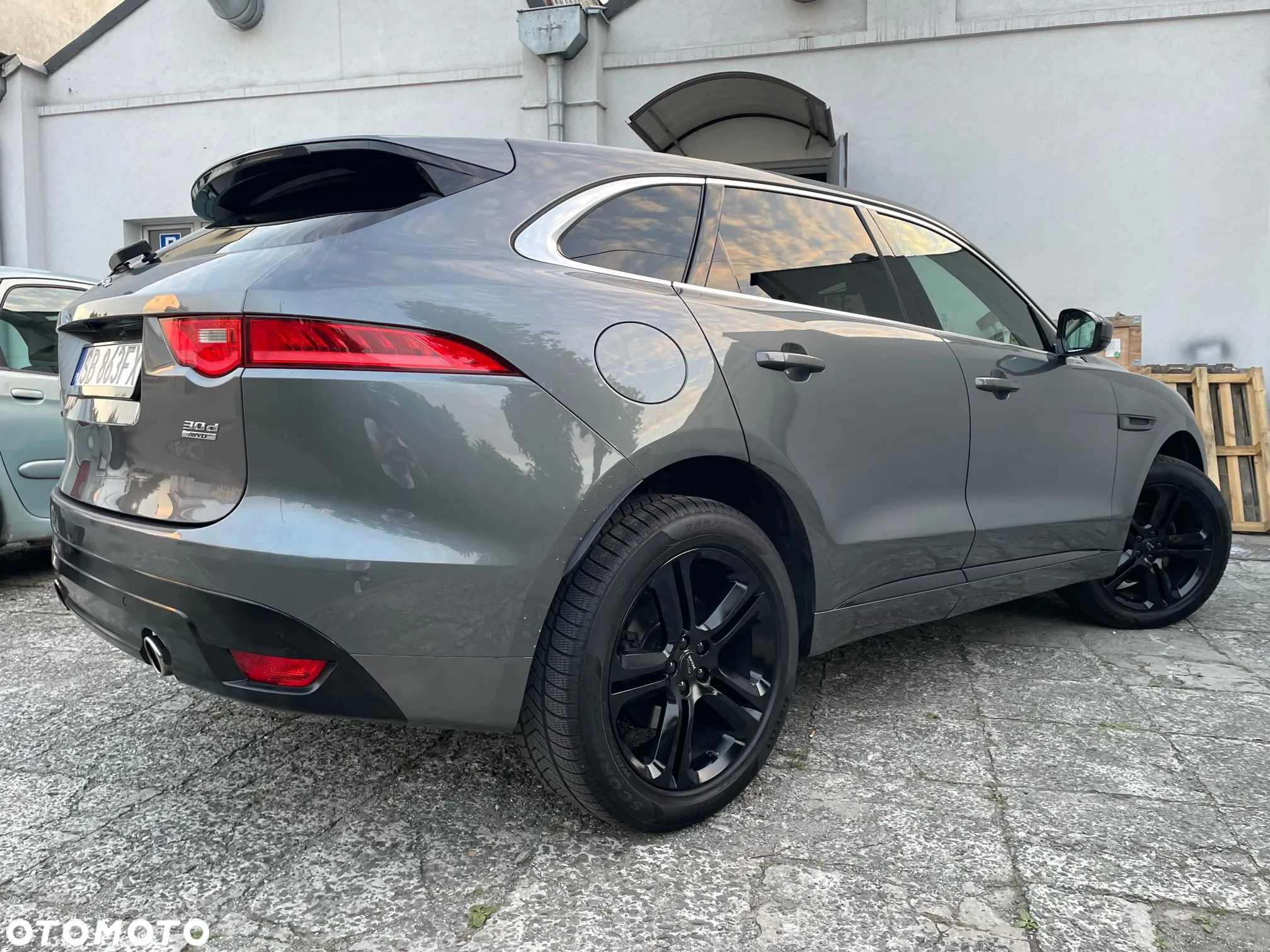 Jaguar F-Pace 3.0 TDV6 AWD Portfolio - 4
